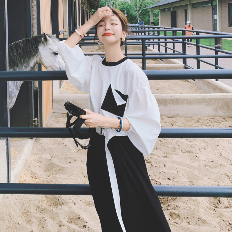 เดรสคอกลม